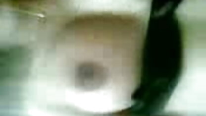 सेक्सी लड़की फट सेक्सी इंग्लिश मूवी जींस में डिक पर बैठता है