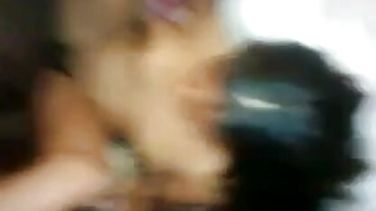 डारिया और ज़ो एक दूसरे के पिघले हुए गधे को सेक्सी वीडियो मूवी इंग्लिश चबाते हैं