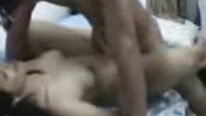 आबनूस फैला एक बड़ा मुर्गा गुदा सेक्सी मूवी वीडियो इंग्लिश छेद के साथ एक मोटी औरत पर एक कास्टिंग