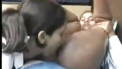 पति नशे में नींद पत्नी के ब्लू इंग्लिश सेक्सी मूवी साथ पेट