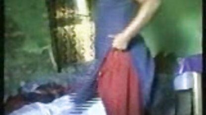 पति रखा कंपनी के साथ पत्नी स्कैम और उसके प्रेमी इंग्लिश सेक्स वीडियो मूवी में जंगल में सेक्स